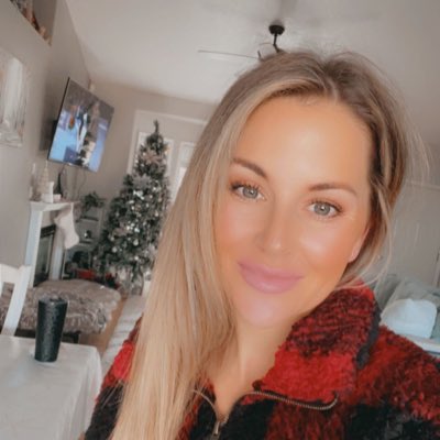 ashleyrayfit's tweet photo. #NewProfilePic https://t.co/7g00hy64qY