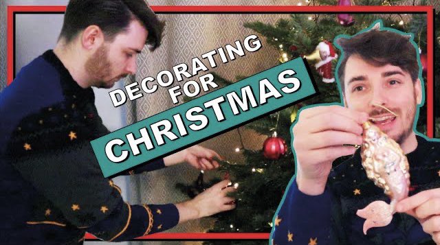 SoCalledFashion's tweet photo. So last year 2020 was rather difficult for me, getting made redundant and searching for a job during a pandemic and recession, celebrating was the furthest thing from my mind but this year one excited again!!! #Christmas

decorating for christmas: https://t.co/Rv6IMI0sWs https://t.co/IZOc4HI04h