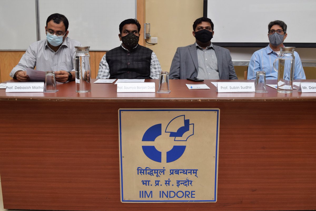 IIM_I's tweet photo. The valedictory function took place in the presence of Prof. Debasish Maitra, #VLPE Coordinator; Prof. Saumya Ranjan Dash, Dean-Programmes; Prof. @SubinSudhir, Chair-Executive Education & Mr. Darayas Mehta, Founder Director, #VCNow.
#IIMIat25 #ExecutiveLearning @askhimanshurai https://t.co/q7G3r4ezLt