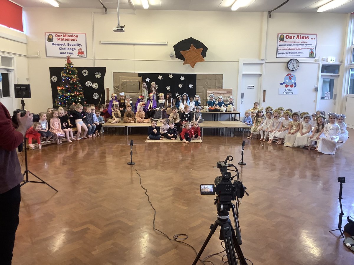 SunnyfieldsEYFS's tweet photo. On the big screen coming soon….. The Nativity ⭐️🎄 https://t.co/o6onstWu55