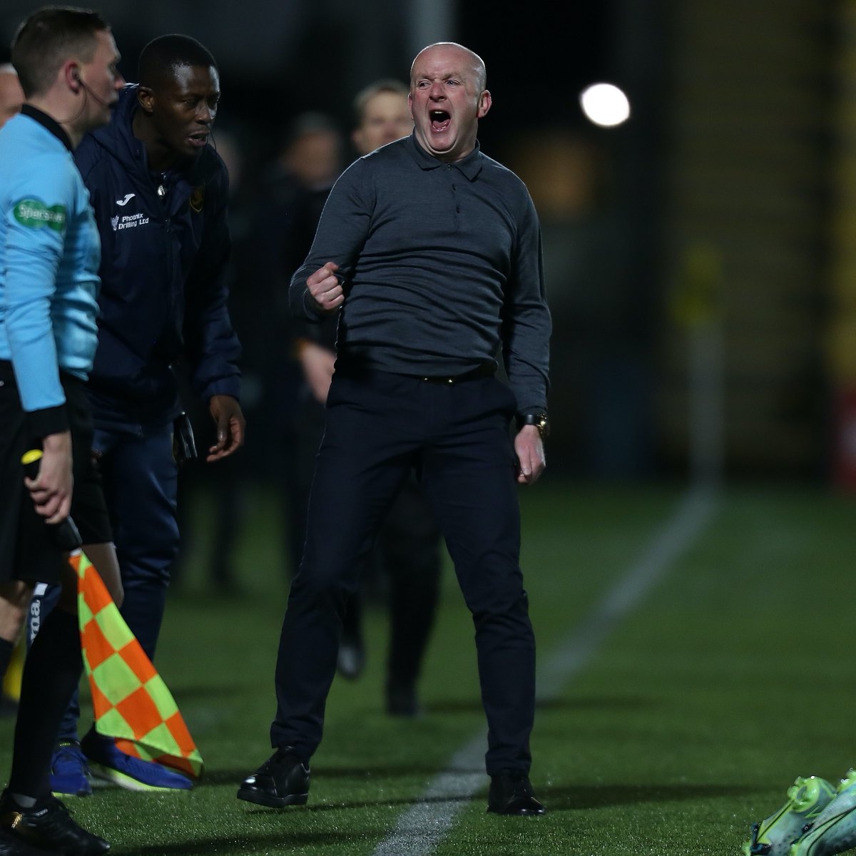 No silly questions here - manager David Martindale certainly looking happy with that one! 👏