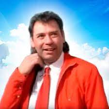 MuertosArg's tweet photo. 10/12/2016. Murió Fabián Show.
Cantante de cuarteto que en sus 46 años de vida muy vivida se dedicó a componer e improvisar.  Llegó a la fama por @diegokorol10 y de ahi todos lo vimos.
Murió en un accidente en la ruta hoy hace 5 años.
Un distinto total. https://t.co/Lqe4gmZ3WX