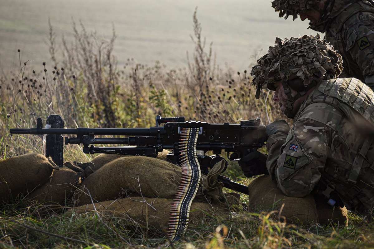12 Armd BCT Units have been competing in the Brigade Operational Shooting Competition. This saw teams demonstrating their marksmanship skills in a variety of tactical scenarios. Congratulations to the winners 1 Yorks!