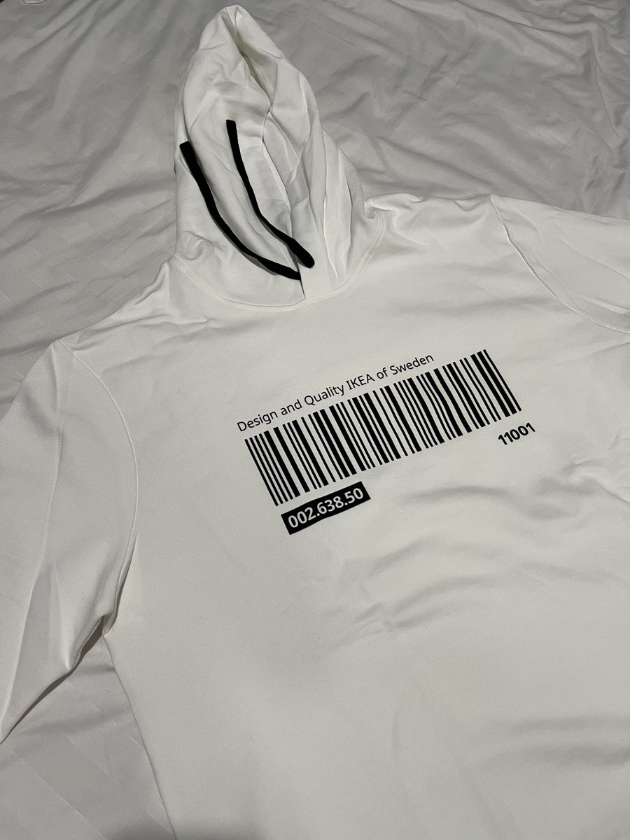 threadshopee's tweet photo. Ada yang mau Hoodie IKEA original? Belum pernah dipake. Size L.
Kalo mau Retweet aja, besok jam 12.00 WIB mimin pilih pemenangnya. Goodluck☘️ https://t.co/117KpF6wiO