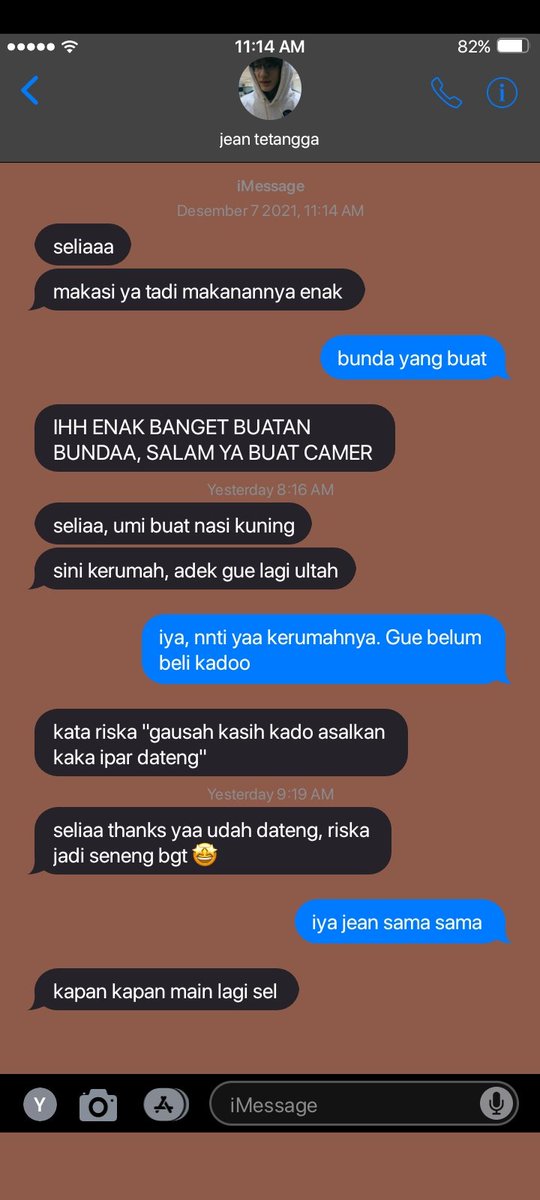 florantyss's tweet photo. Prompt "Adiwarna" 

"umi sama abi udah ngerestuin, tinggal kamu aja yang aku perjuangin" 

honeyjam au🧚‍♀️ https://t.co/CSUsznk2BX