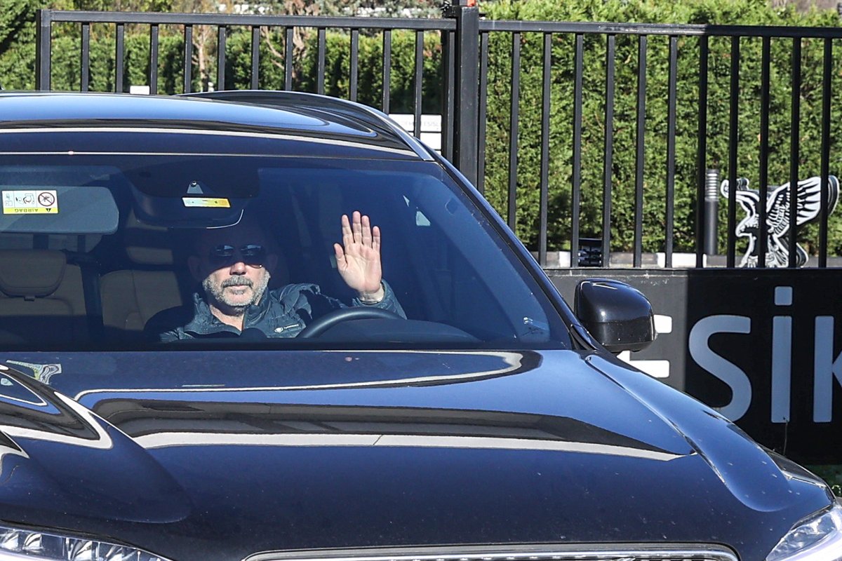 Olmasaydı Sonumuz Böyle
#sergenyalcın #Besiktas