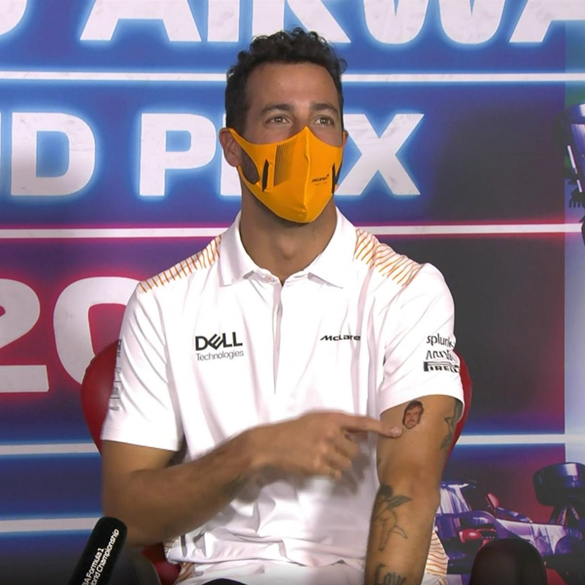 David Sánchez de Castro on X: "JAJAJAJAJA Daniel Ricciardo, el piloto con más sentido del espectáculo del paddock DE LARGO" / X
