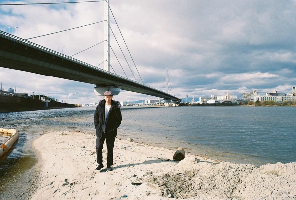 Spincoaster_2nd's tweet photo. 【NEWS】MadkosmosとUKのプロデューサー・OZZIEによるコラボ曲「Take You There」リリース https://t.co/AsKh3afNqO @dofabulouspe @ozziebeats https://t.co/l0dGdBhkHV