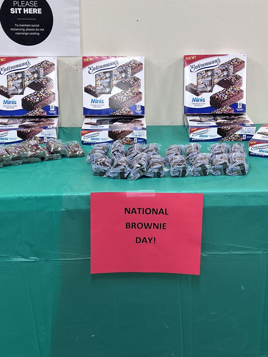 National Brownie Day #8527 #HomeDepot #orangeblooded <a href="/atunstall04/">Antonio Tunstall</a> <a href="/CheevesTerencia/">Terencia Cheeves</a> <a href="/JoleneJmh6269/">J Hensley</a> <a href="/Brad_Peebles/">BP</a>
