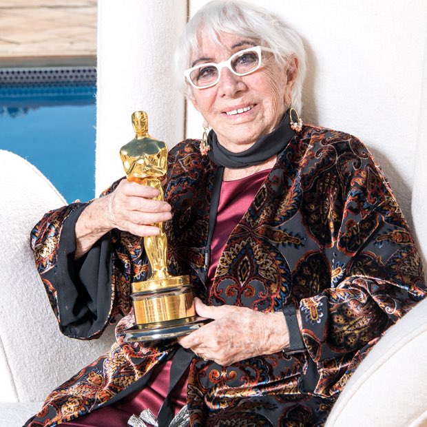 MELINDAGRIPPA's tweet photo. Addio alla grande regista #LinaWertmuller. Prima donna a ricevere una candidatura agli Oscar e premio Oscar alla carriera, resterà una figura inarrivabile del cinema italiano. Grazie maestra! https://t.co/DpdydOpE0E