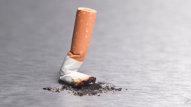 COLUMNAVIVEROS's tweet photo. New Zealand to ban cigarettes for future generations   > https://t.co/4rlztzDwXa https://t.co/Tk9vTfPLlt