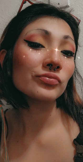 Was occupied but completely open for some more snap sessions. 😘😘😘 Add me at spacekitty406 or DM here I<a href="/tag/sellingcontent"class="tags"><span>#sellingcontent</span></a><a href="/tag/buyingcontent"class="tags"><span>#buyingcontent</span></a><a href="/tag/snapsessions%20"class="tags"><span>#snapsessions </span></a>