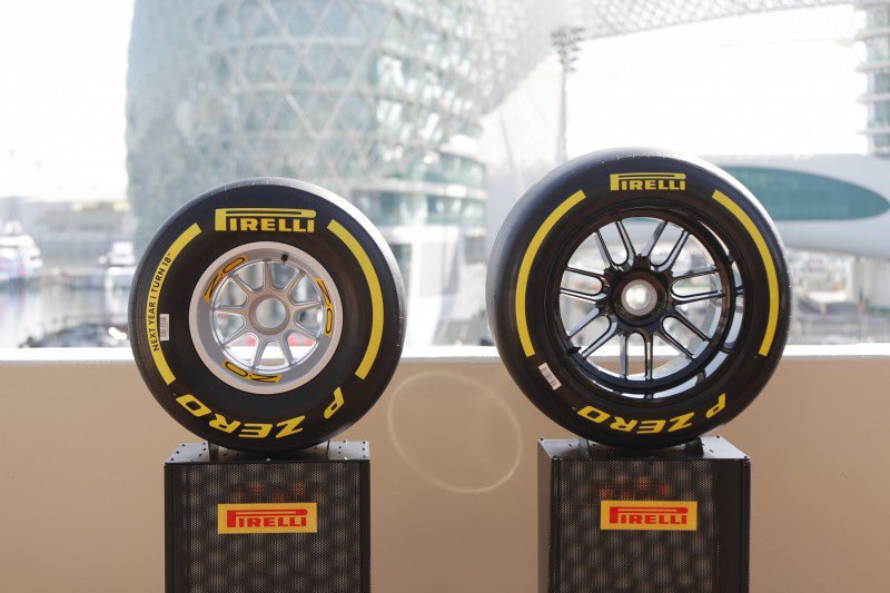 diegofmejia's tweet photo. La de este domingo será la última carrera con neumáticos de 13 pulgadas en la #F1, medida que ha acompañado casi toda la historia de la máxima categoría. Los neumáticos  del #AbuDhabiGP  estarán marcados con la frase “el próximo año me vuelvo de 18””. https://t.co/exUw45U23E