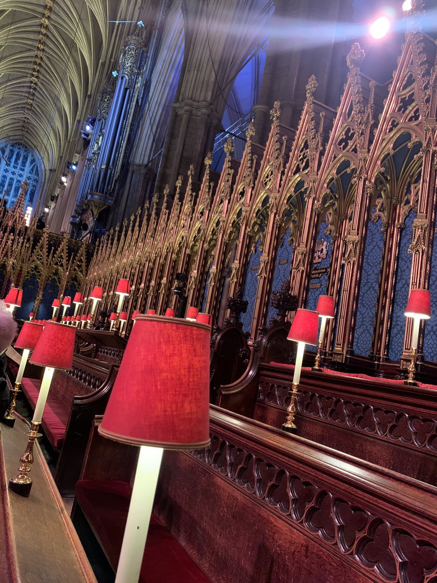 AllehJonroy's tweet photo. Yesterday I attended the Christmas Carol @wabbey after being nominated for Staff Awards @royalmarsdenNHS which was a really special evening https://t.co/L9Iz39DHfW