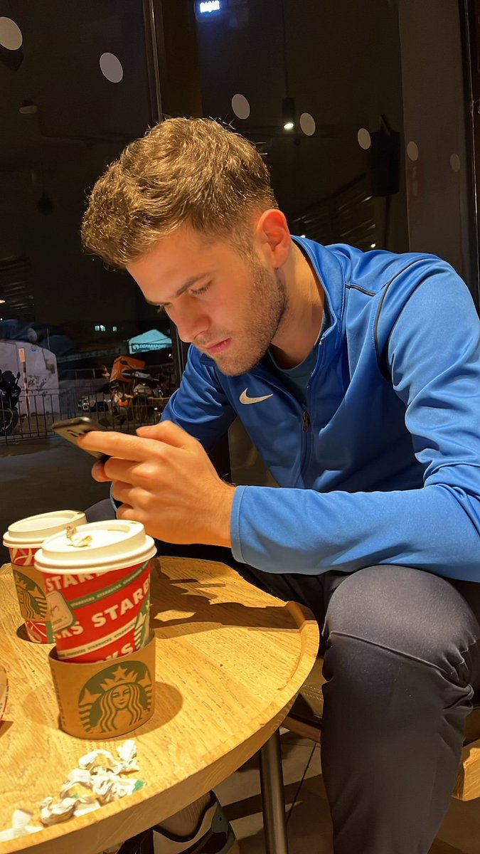 simsimyusuf's tweet image. :d