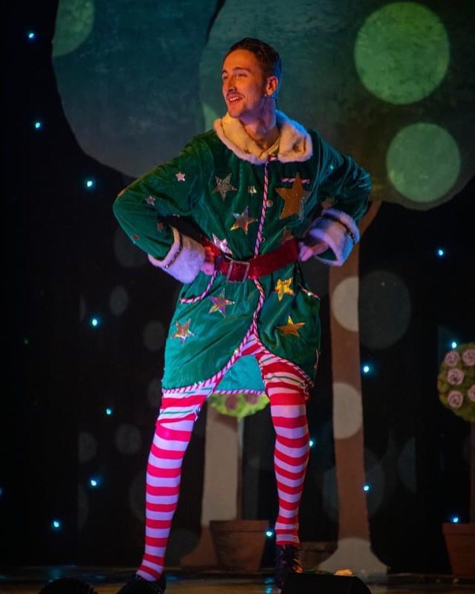 BNChristmasFest's tweet photo. Due to popular demand, The Elves Save Christmas just added two more shows!

🎉 23rd December (2:00 PM) &amp; 24th December (11:30 AM) 🎉

Book Tickets:

https://t.co/9Ca68Uyx1R https://t.co/Yd1J8W3kR6