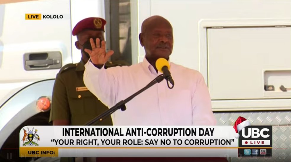 PPDAUganda's tweet photo. H.E @KagutaMuseveni on "Culture of production"
πPeople who go for corruption don't know the culture of production because they don't want to work. We must help people to learn the culture of Hard work.#UgAgainstCorruption @PPDA_ED @edthnaka @AntiGraft_SH https://t.co/jyWzyYL3Sq