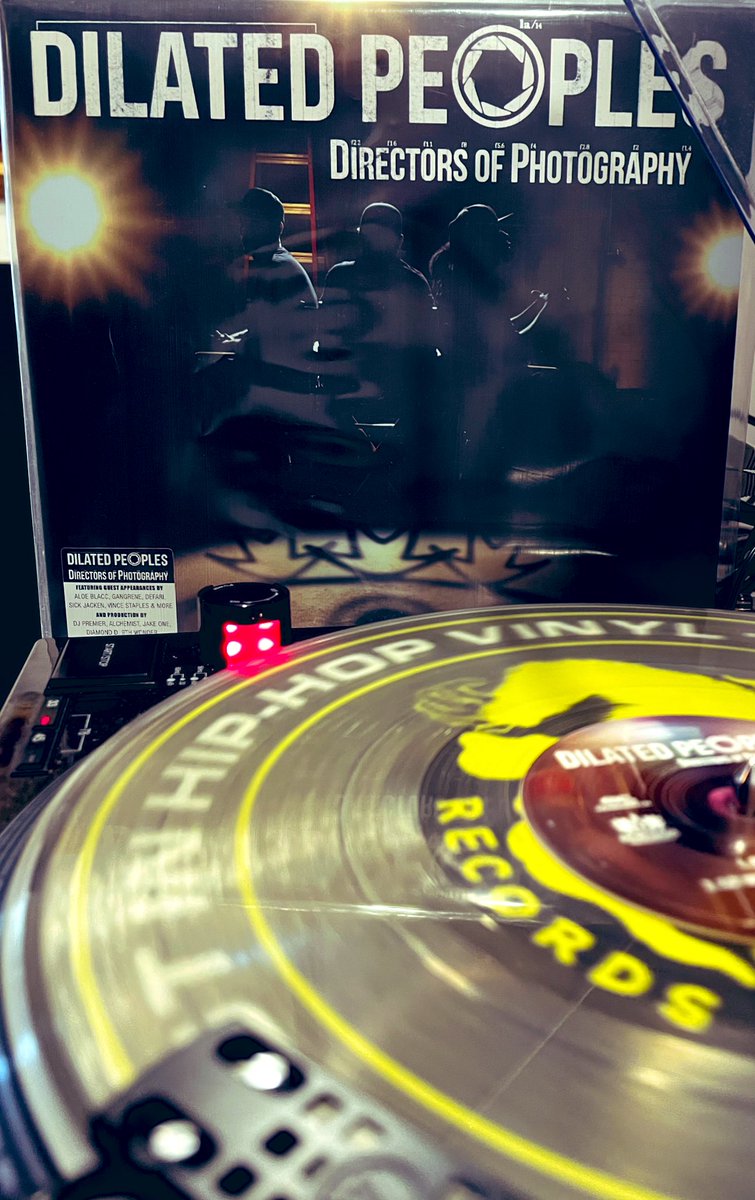 MaxBoor's tweet photo. My Peoples Dilated! #DilatedPeoples #DirectorsOfPhotography #Evidence #Rakaa #DJBabu 👑🔥🙌🏼 https://t.co/3V8LxoKSv7
