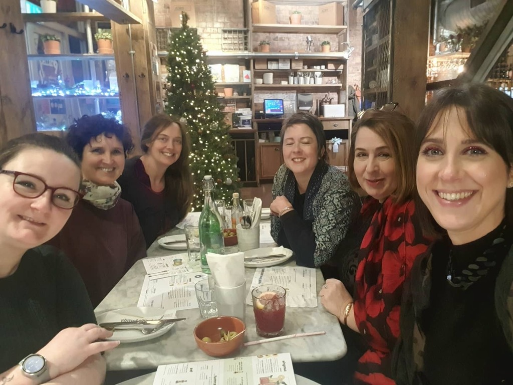 Out for a work Christmas lunch! Haven't done this for years. 

Thanks for having me my lovely Drive + Thrive group. Wish you could have all been here! instagr.am/p/CXQ1_tisJC7/