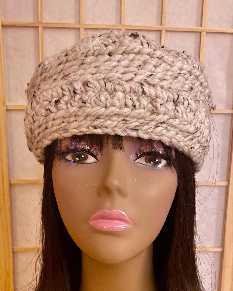 VConton's tweet image. 