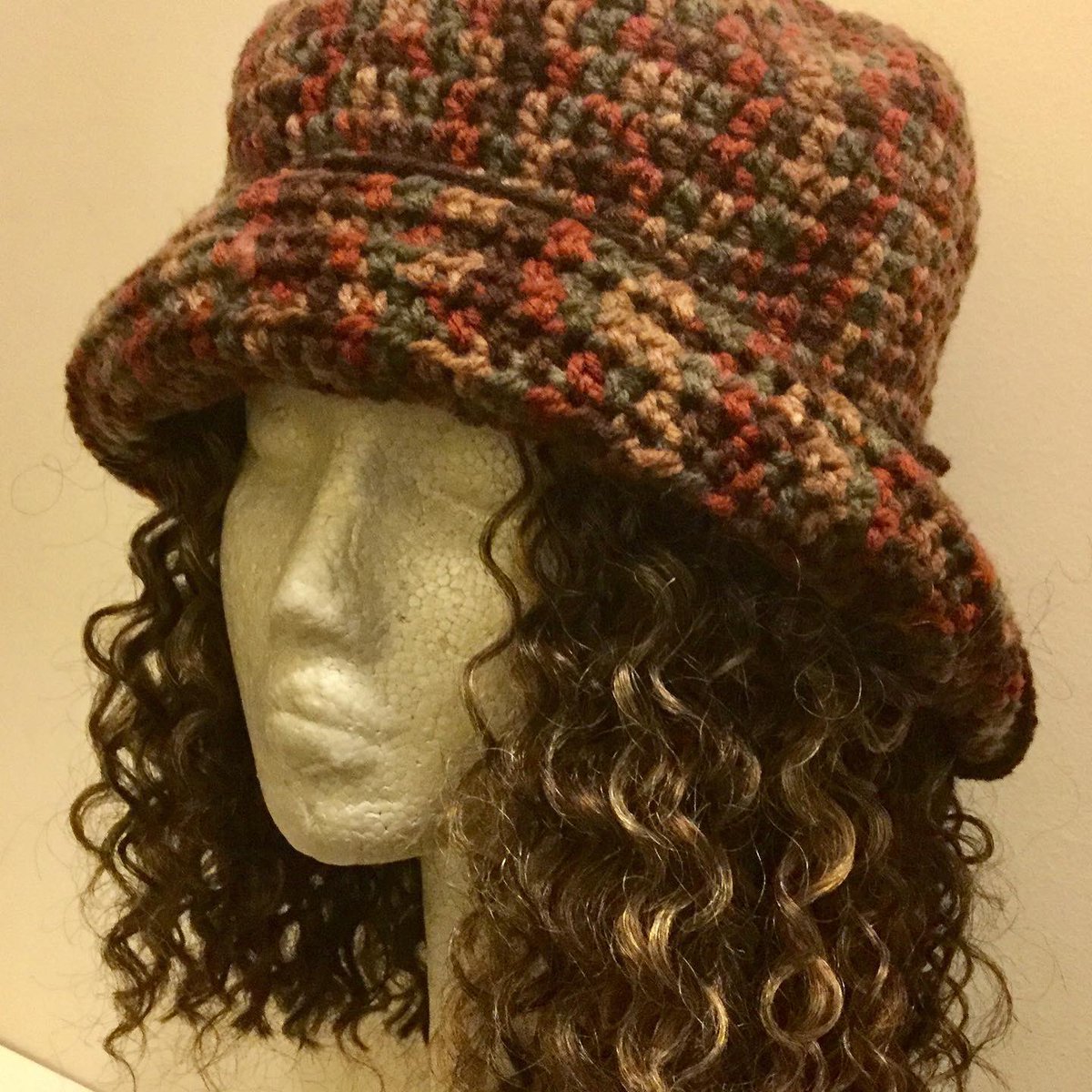 VConton's tweet image. 