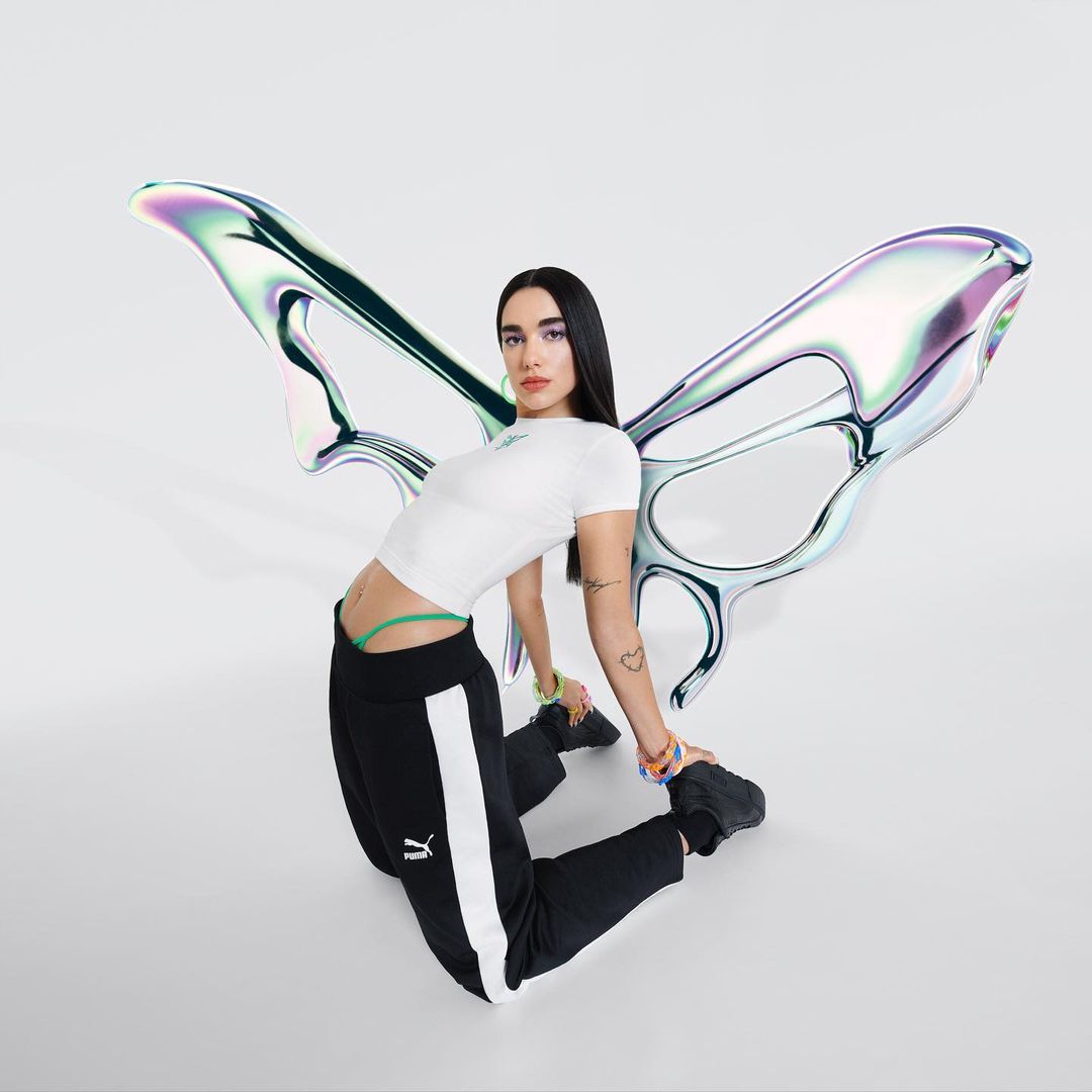 slaveofdualipa's tweet photo. QUEEN #DuaLipa  #puma https://t.co/YAU27719dX