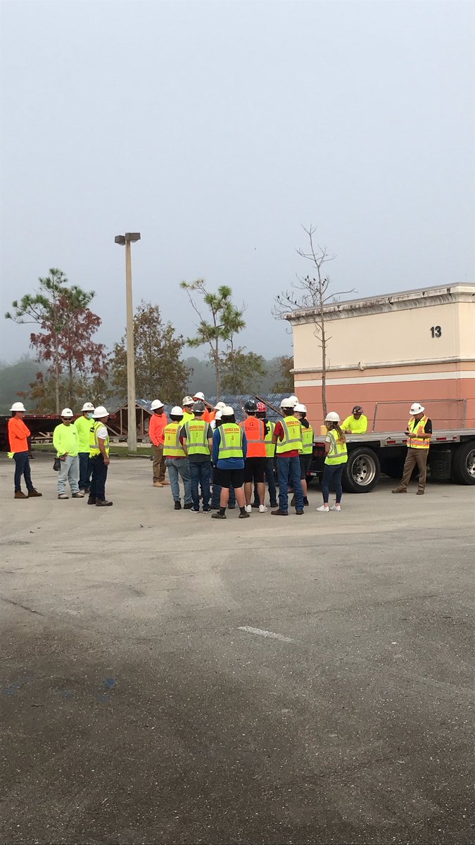 SRHSHawks's tweet photo. Students in the Weitz Construction Academy getting instructions on how to move the 9th Habitat for Humanity house.@TheWeitzCompany @HabitatPBC @SDPBCChoiceCTE @RidgeAcademies @JosephMLee3 https://t.co/Mnde71taa8