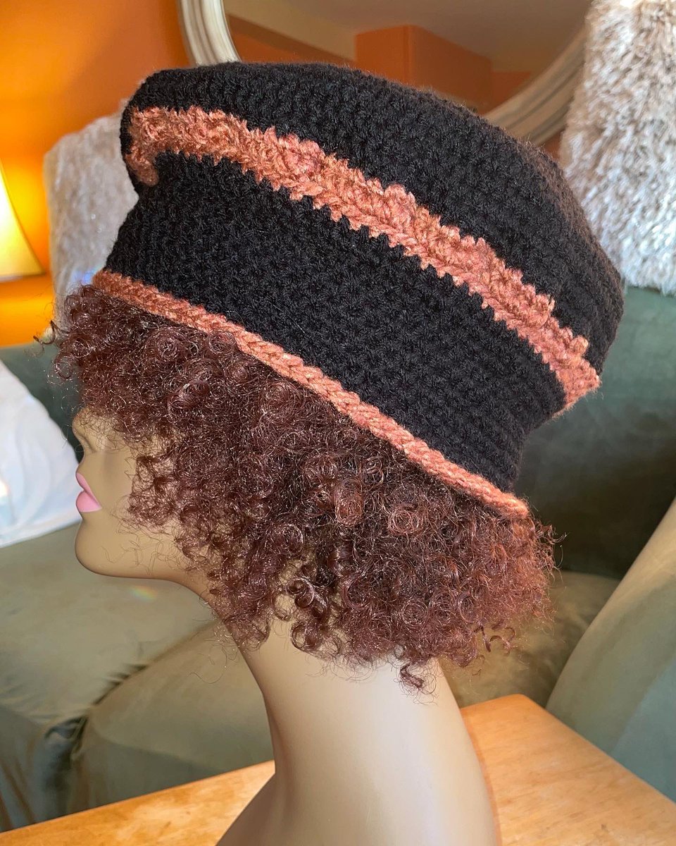 VConton's tweet image. 