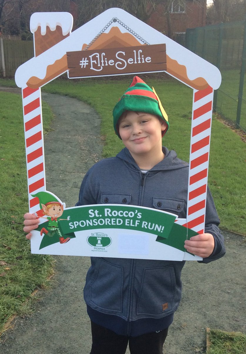 BirchwoodCE's tweet photo. Year 5 had great fun completing their Elf Run today! It was fantastic to complete it on our amazing mile track and even better the sun was shining ☀️ Well done Year 5. @StRoccos #elfieselfie #bcepsyear5 #bcepselfrun #bcepspe 🎅🏼 🎄 https://t.co/wvvFRp8Zxp