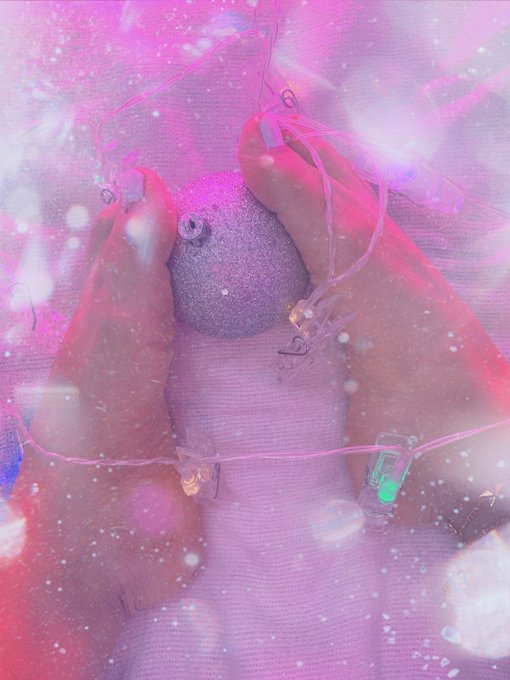 🎄Xmas❄️ . . #cute #AdultosPorKast #AdultWork #buynow #cute #Viral #Fetich #feetmale #beautiful #btsoninstagram<a href="/tag/cute"class="tags">#cute</a><a href="/tag/adultosporkast"class="tags">#AdultosPorKast</a><a href="/tag/adultwork"class="tags">#AdultWork</a><a href="/tag/buynow"class="tags">#buynow</a><a href="/tag/beautiful"class="tags"><span>#beautiful</span></a><a href="/tag/feet"class="tags"><span>#feet</span></a><a href="/tag/feetsoles"class="tags"><span>#feetsoles</span></a><a href="/tag/viral"class="tags"><span>#viral</span></a><a href="/tag/fetich"class="tags"><span>#fetich</span></a><a href="/tag/erotico"class="tags"><span>#erotico</span></a>