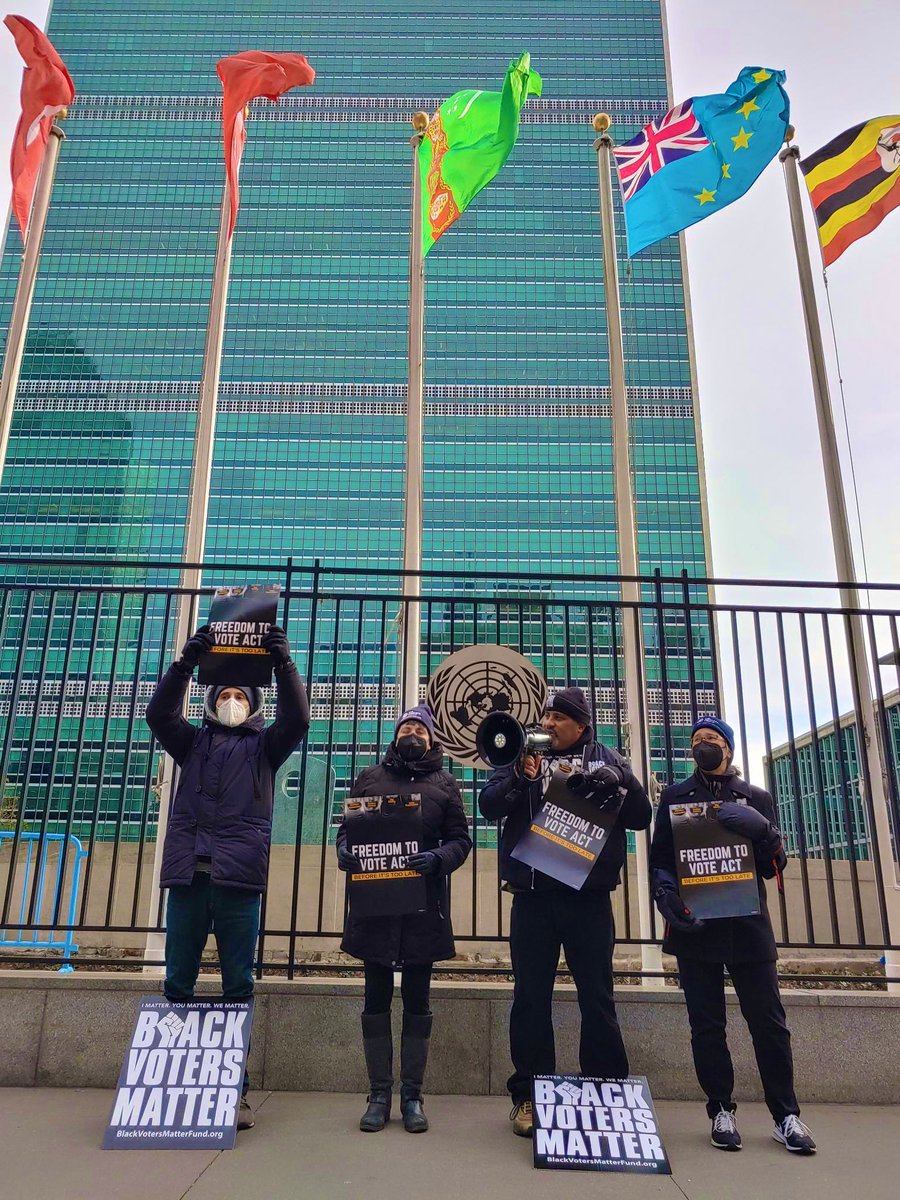 BlackVotersMtr's tweet image. We brought our message to the United Nations Headquarters in NYC. As world leaders attend the #SummitForDemocracy, we are spreading the message that our democracy is at stake! 

We are on the ground in multiple states. Join the movement, text “GOODTROUBLE” to 797979!