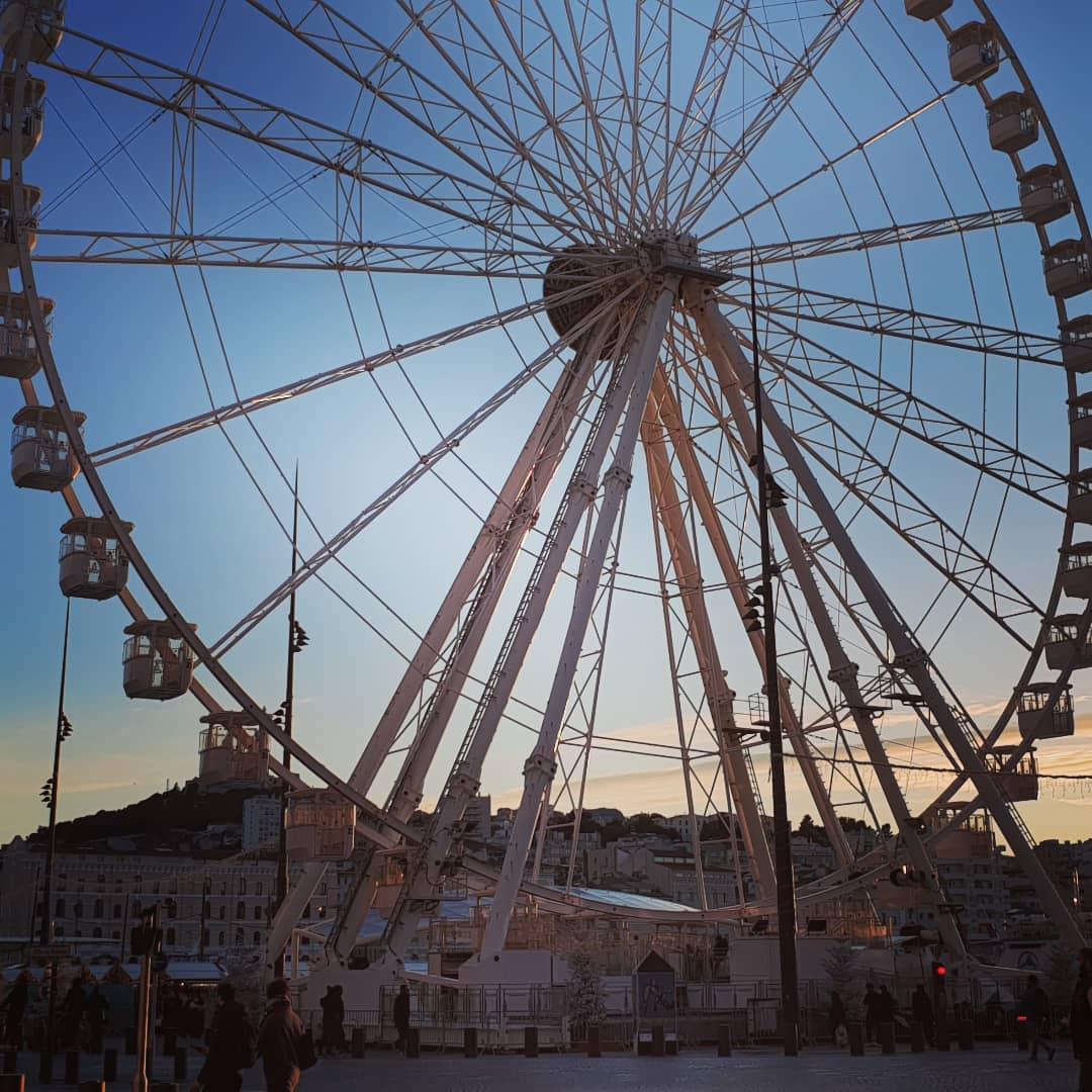 Vanessa_Lalo's tweet photo. Aujourd'hui, petite escapade à Marseille pour parler posture professionnelle en ligne avec les "Promeneurs du Net" des Bouches-du-Rhône.

#Marseille #PromeneursduNet #PdN #PdN13 #reseauxsociaux #postureprofessionnelle #posturepro https://t.co/A8QTYFwaHo