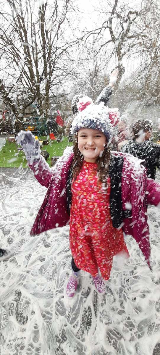 CraigfelenP's tweet photo. Guess what? It even snowed this afternoon! #cfp45 https://t.co/RyIjkvCk4a