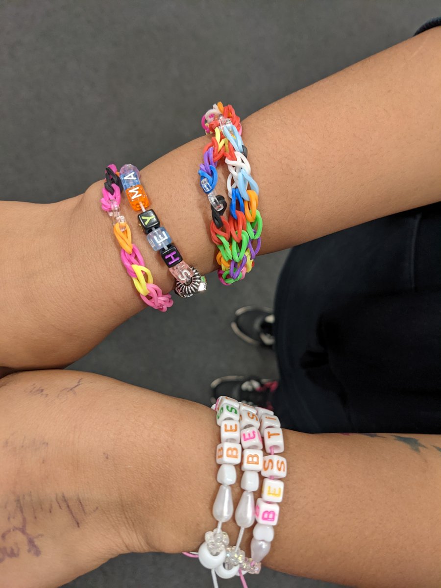 ACECardiffWales's tweet photo. Our final session of term @cavc was all about crafts! #learningthroughplay #learningclub https://t.co/WYChOmEFGQ