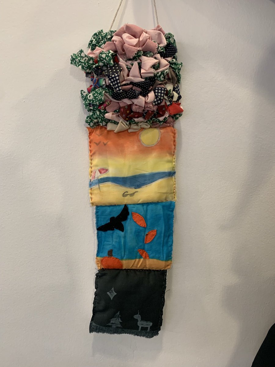 appleton_dt's tweet photo. Another 4 seasons wall hanging project complete by Year 9 student #textiles #alphonsemucha #inspired #artist #sewing #weaving #silkpainting https://t.co/Vuj44O27Eg