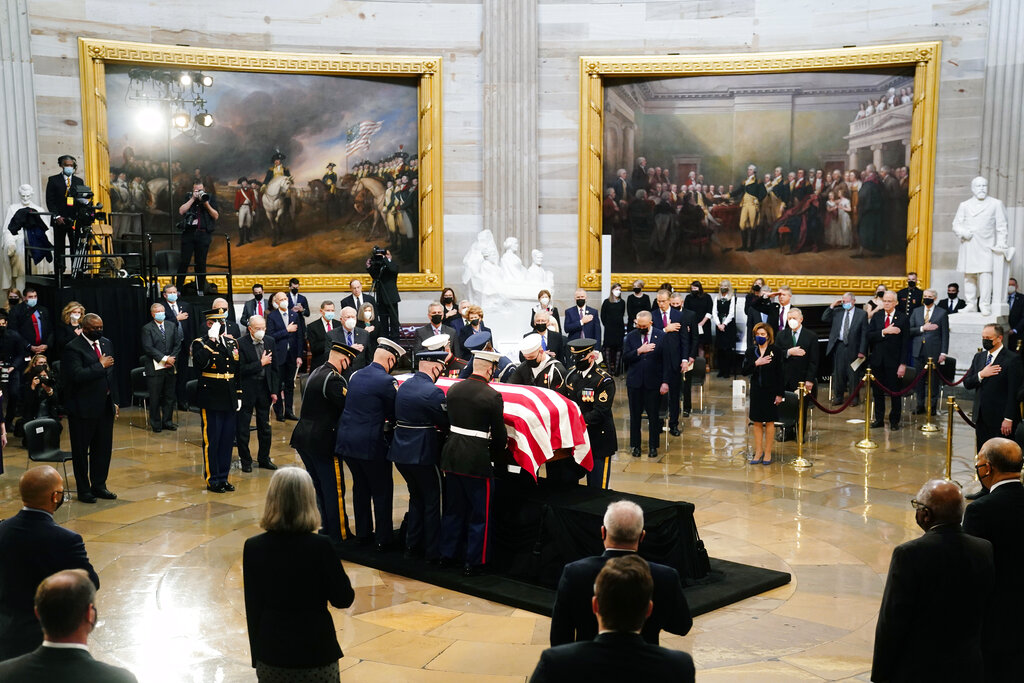 KWCH12's tweet photo. Former U.S. Senator Bob Dole is lying in state at the US Capitol. This morning, President Biden and others paid tribute to the “giant of our history” who served the country in war and in politics. https://t.co/ayEgV48U4T #kwch12 https://t.co/t7zutoKfrr