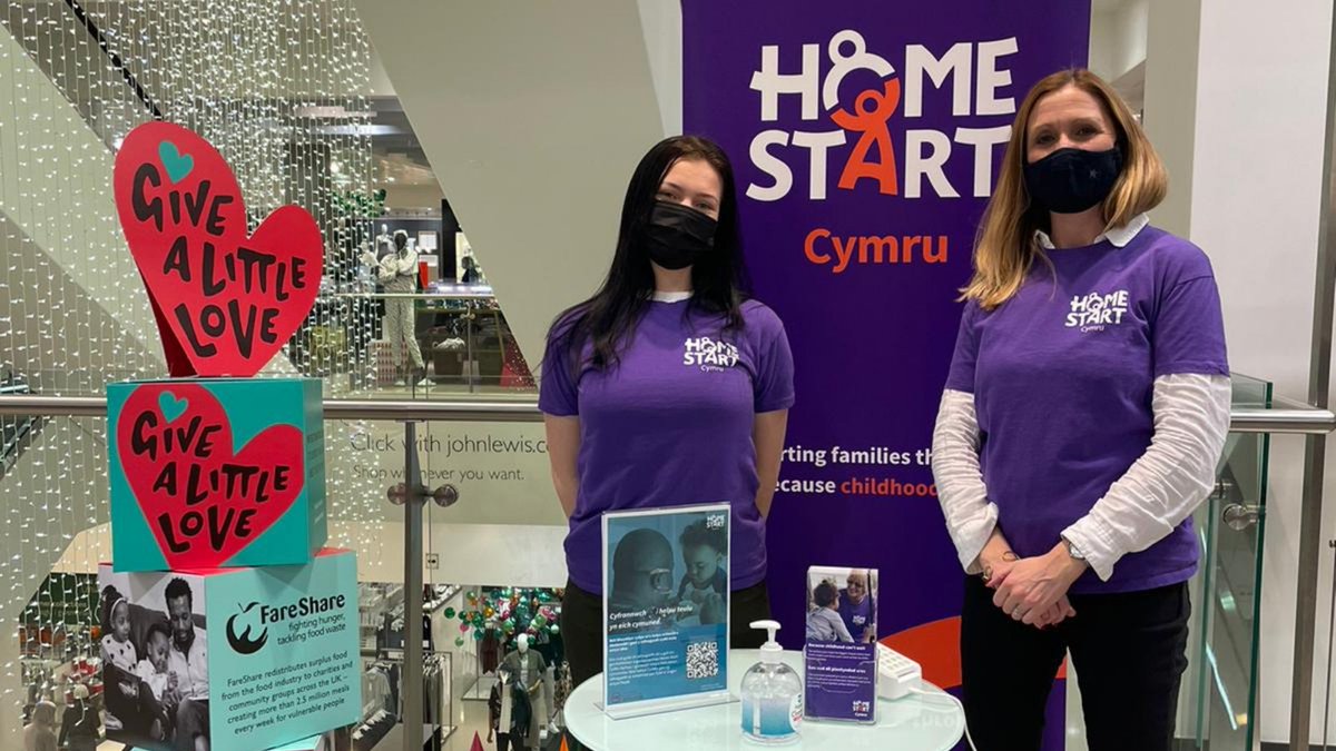 homestartcymru's tweet photo. Today, some of our wonderful staff and volunteers are at #JohnLewisCardiff to talk about our #LetsBeHonest campaign and explain why seeking support can be a lifeline.  Come and say hello to our team! 
Find out how you can support us: https://t.co/3uQ2u4pI9Z https://t.co/Ew10LtH9sP