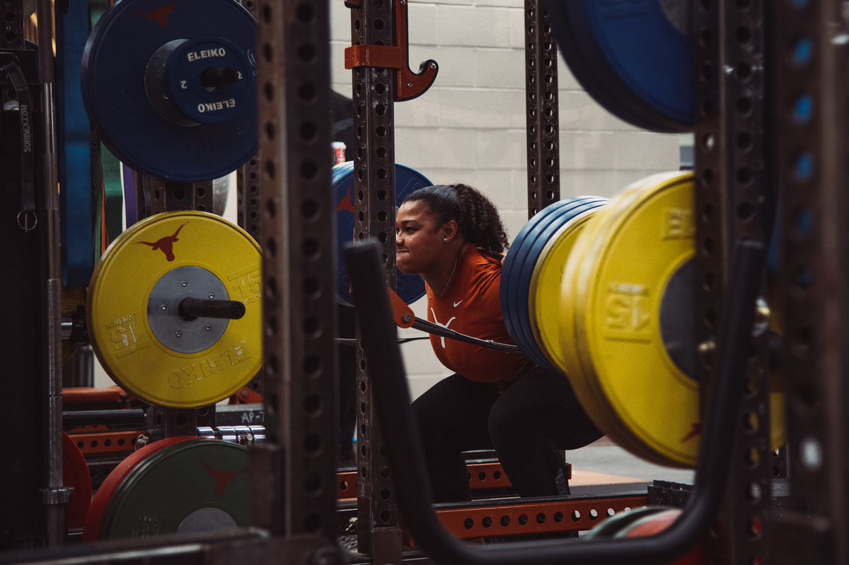 TexasTFXC's tweet photo. Messed around and threw some weight around 🤘💪 https://t.co/i8PMKzqoh4