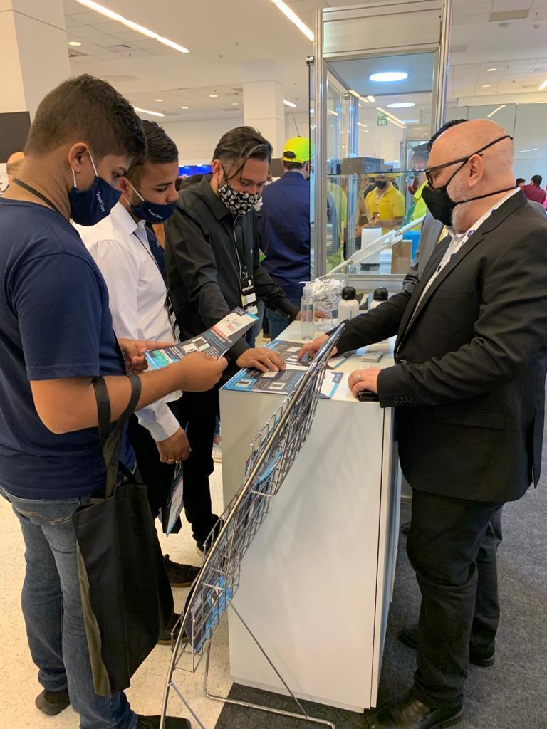 ConnectMasterUS's tweet photo. We are in Brazil at the Encontro Nacional #Abrint2021. Visit our booth on the 5th floor - white sector.

#abrint2021 #abrint #brasil #brazil #saopaulo #netcon #netconamericas #connectmaster #telecomunicações https://t.co/SQIh8fTiV1