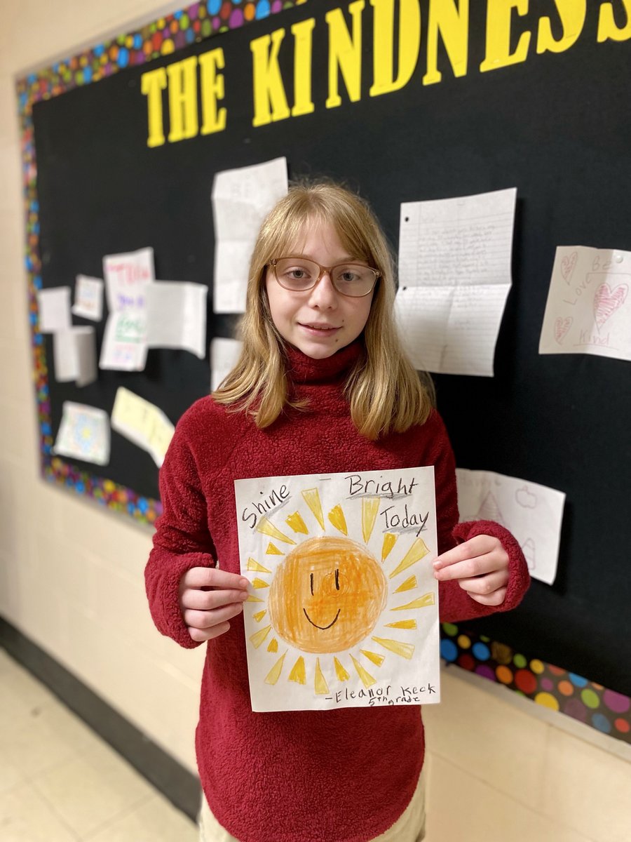 petalschools's tweet photo. Jessica Trujillo, Aubrey Woods &amp; Erin Young, 6th graders at PUE, spend a little of their recess time each week creating cards &amp; writing notes to deliver to students needing a little encouragement. #PetalUpperElementary #CoffeeBeanMoment #BeACoffeeBean #KindnessClub https://t.co/xu7Du5rVXs