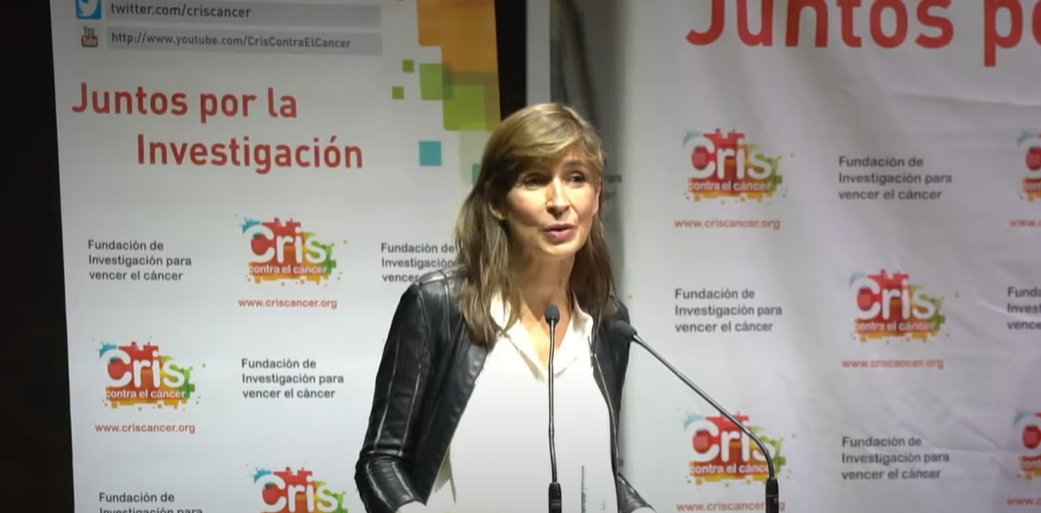 criscancer's tweet photo. Imposible no emocionarse con el discurso de Lola, paciente de mieloma múltiple y Presidenta de CRIS.
Sigue los #PremiosCRIS con nosotros, aún nos quedan muchos momentos muy especiales.
https://t.co/7VdWCu2yIw https://t.co/WIPdpkWbDW