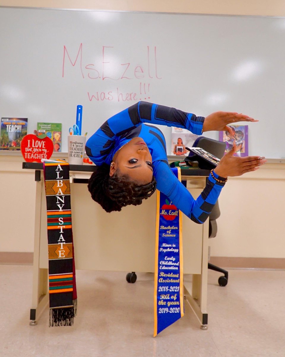 _lildarryl_'s tweet photo. 🐩• to Mary Lou & the crew ✨
Thank you for continuously paving the way for young ladies such as myself and my Sorors to be apart of something bigger than us and teaching us every day how to be the epitome of a TRUE ΣIGMA WOMAN. 💙
#HBCUGrad #poodlesgraduate #albanystategrad https://t.co/ZGAmKLmkz2