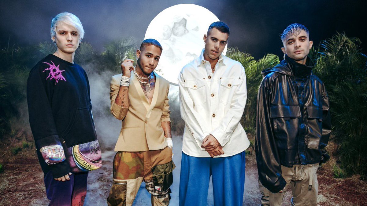 LxtinoGang's tweet photo. CNCO fue el grupo latino más mencionado del año en Twitter. https://t.co/9Wm5GBC6AV