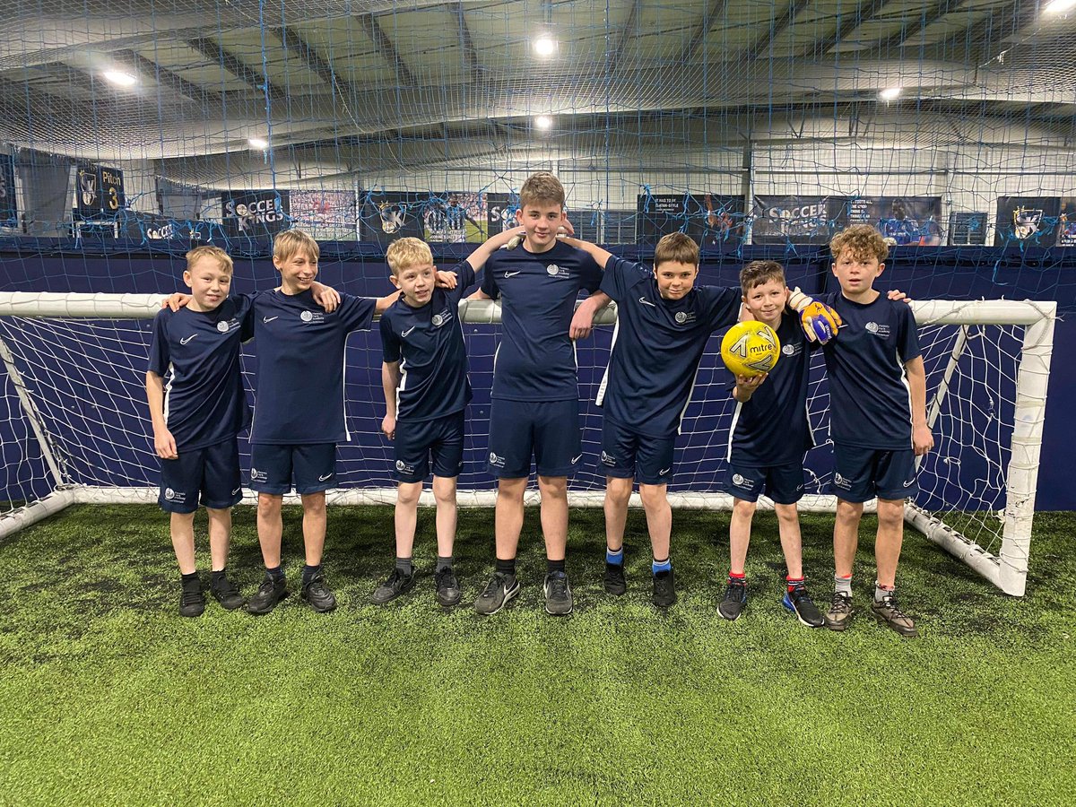 It was the turn of KS3 <a href="/PhoenixHousePRU/">PhoenixHouse</a> to be hosted by <a href="/SchoolOakfield/">Oakfield Community School</a> this afternoon ⚽️

Just look at the team spirit and #respect shown here! Well done to all involved. You should be truly proud of yourselves 🙌🏻