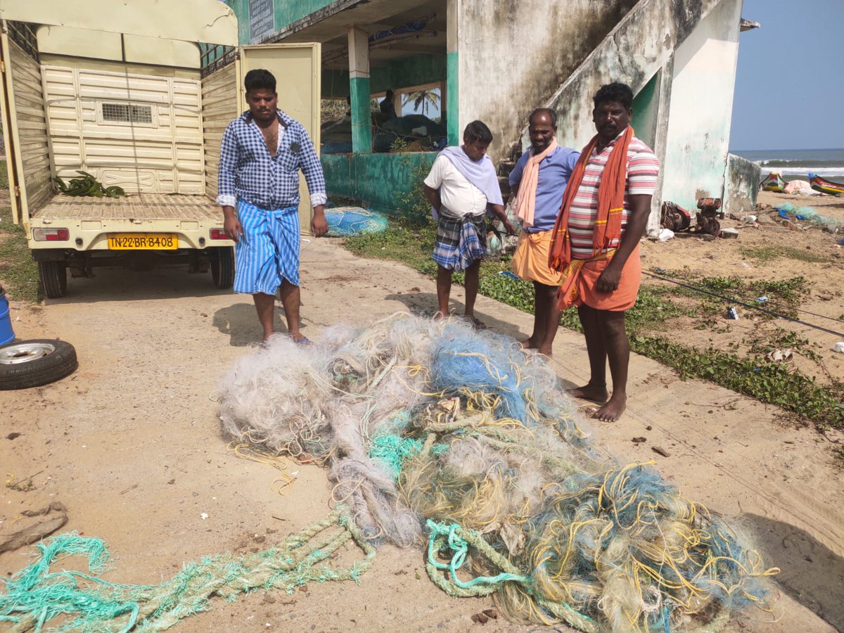 TREEFoundation1's tweet photo. K. Manikandan, a member of TREE Foundation’s #SeaTurtleProtectionForce (STPF) from Panaiyur, Chinna Kuppam, #Chennai, retrieved tons of #GhostNets from the #ocean. Ghost Net retrieval initiative aims at #conservation of #marine ecosystem & marine wildlife. @IndiaCoastGuard https://t.co/Z9haFvYqp5