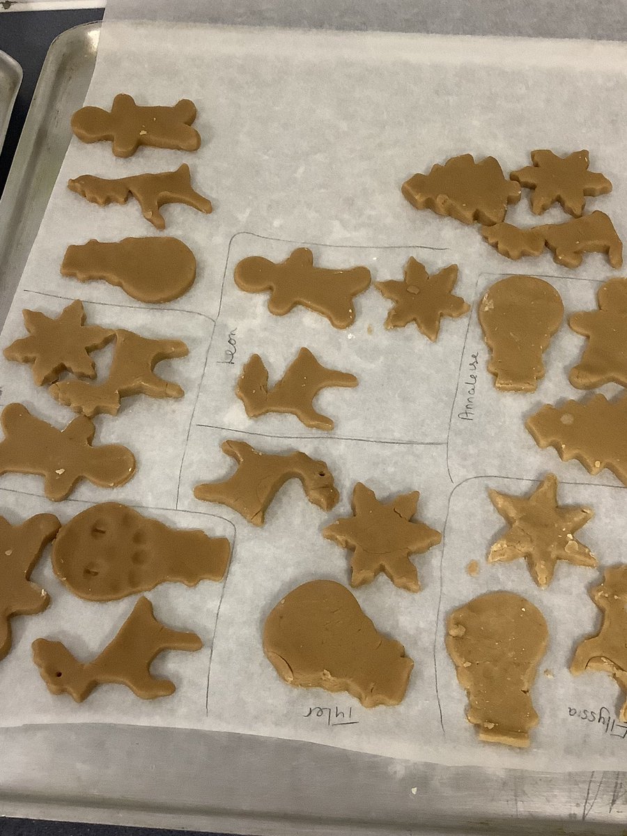 Layton_Year5 (@layton_year5) on Twitter photo What a morning! <a href="/Layton_Year5/">Layton_Year5</a> children & <a href="/PPA_Layton/">PPA Layton Primary</a> have followed, measured, mixed, rubbed, whisked & rolled to within an inch of their lives, to create Xmas cookies! #GrowingGreatMindsTogether What a morning! <a href="/Layton_Year5/">Layton_Year5</a> children & <a href="/PPA_Layton/">PPA Layton Primary</a> have followed, measured, mixed, rubbed, whisked & rolled to within an inch of their lives, to create Xmas cookies! #GrowingGreatMindsTogether