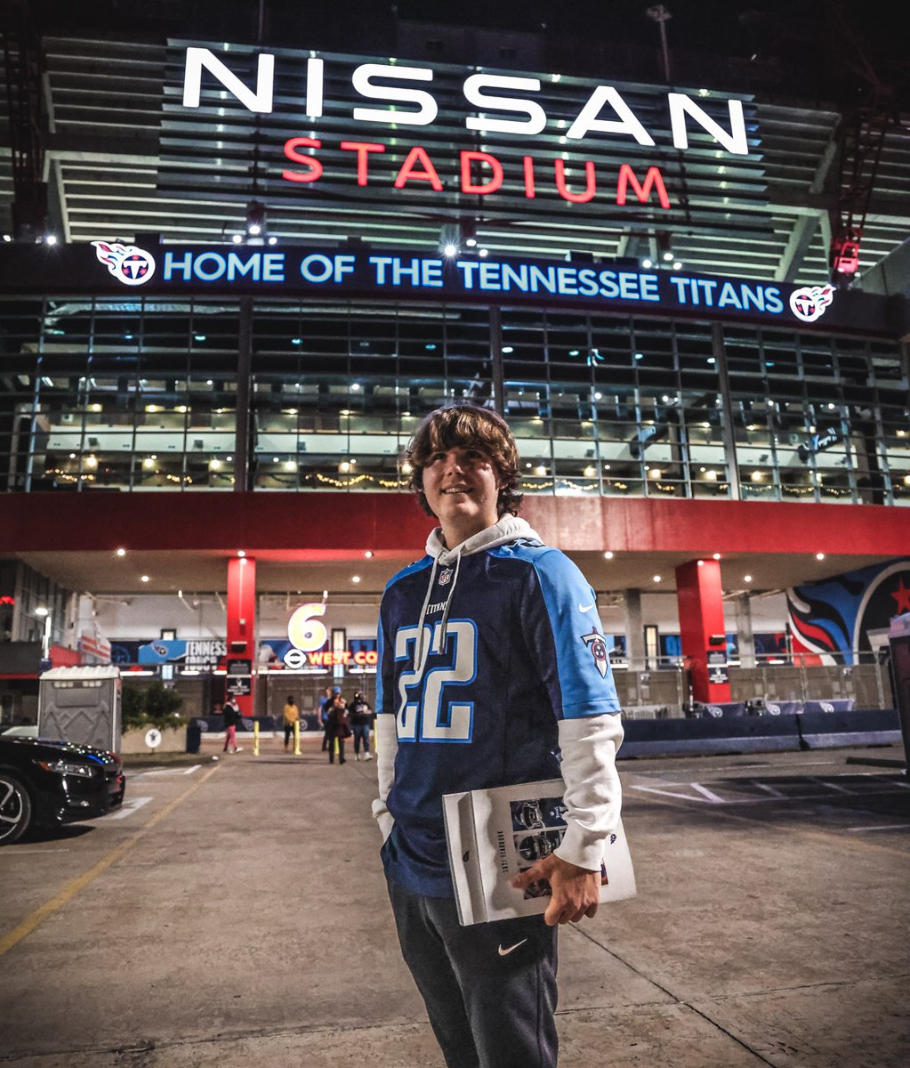 CTCreativeWork's tweet photo. Interview last night with @BrooksTMedia on @Titans "Titans Blitz". (airing tomorrow night - 10:30pm on @FOXNashville) @wcsCOAthletics @wcsRHS @OTL_TN #EIC #OneStateOneSection
@wcsCCTE @eventpres https://t.co/y7az7yooOj