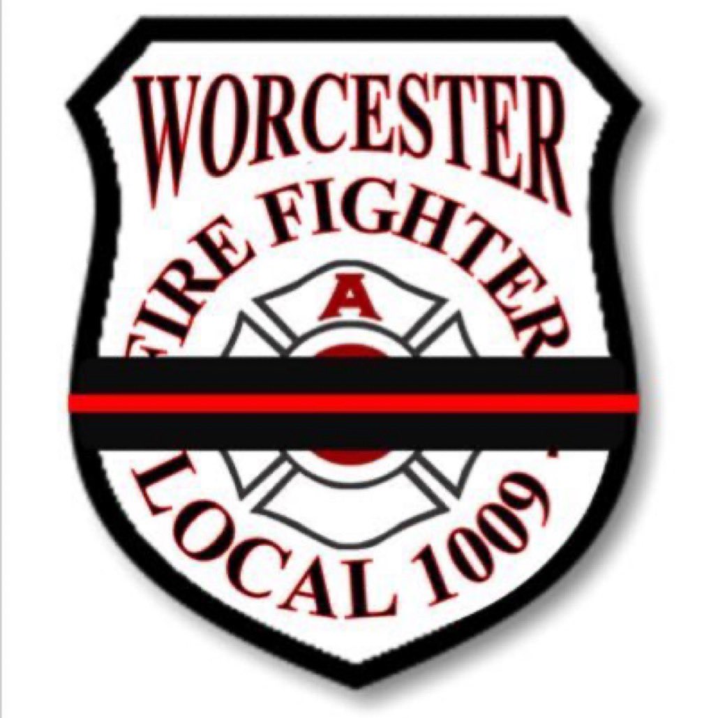 RivierUnivAD's tweet photo. This week we remember Worcester firefighters Jon Davies and Chris Roy who made the ultimate sacrifice heroically performing their duties. Our thoughts and prayers are with their families and their entire firefighter family from all of us at @goAMCATS. #WorcesterFD #NeverForget https://t.co/ZWKx1D08q5