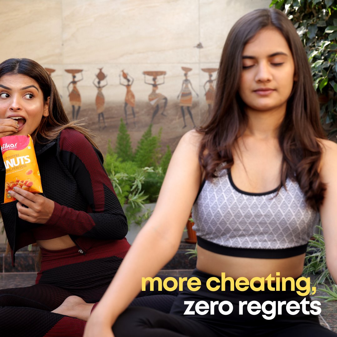 BefikarLife's tweet photo. When we put so much effort behind things, a little bit of cheating is okay. What if we told you that cheating can be rewarding. Yes, here are snacks that revitalise your body with zero regrets. #DeserveMore https://t.co/MwoG1nvAKI