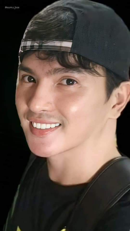 Bunso enjoy your bday 

MYGZ GRANDEST BDAY PARTY 

#HapiBdayMygzMolino 
@mygzmolino